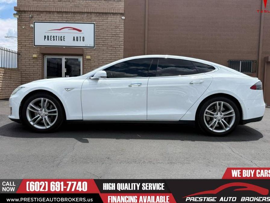 TESLA MODEL S 2016 5YJSA1E10GF131230 image